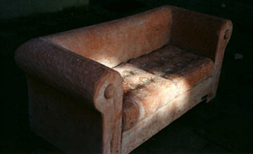 Sofa aus Betonwerkstein
